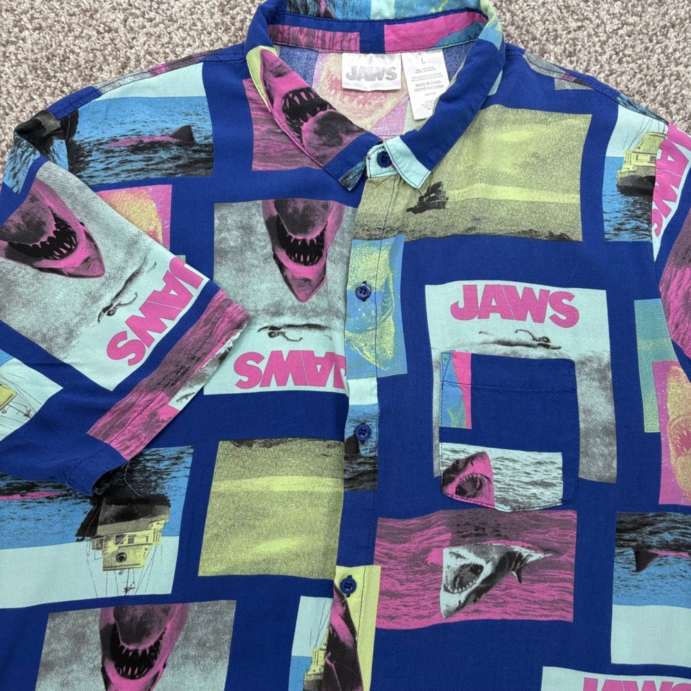 Jaws Movie Shark Print Button Front Camp Shirt Blue Pink Mens LG Novelty Retro - Picture 4 of 9